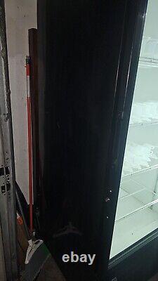 Royal Vendors Rvcf-027 Single Glass Door Refrigerator Merchandiser Used