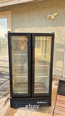 True 2 Glass Door Merchandiser Swing Door Refrigerator Model GDM-30-LD