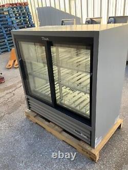 True GDM-41CPT-48 sliding 4 glass door drink refrigerator cooler GDM-41