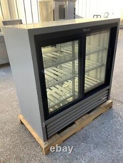 True GDM-41CPT-48 sliding 4 glass door drink refrigerator cooler GDM-41