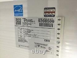 True GDM-41SL-48-HC-LD 47 Two Section Glass Door Merchandiser, (2) Sliding Door